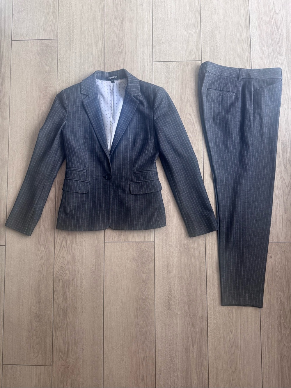 Express Women’s Gray Pinstripe Suit Blazer & Pants